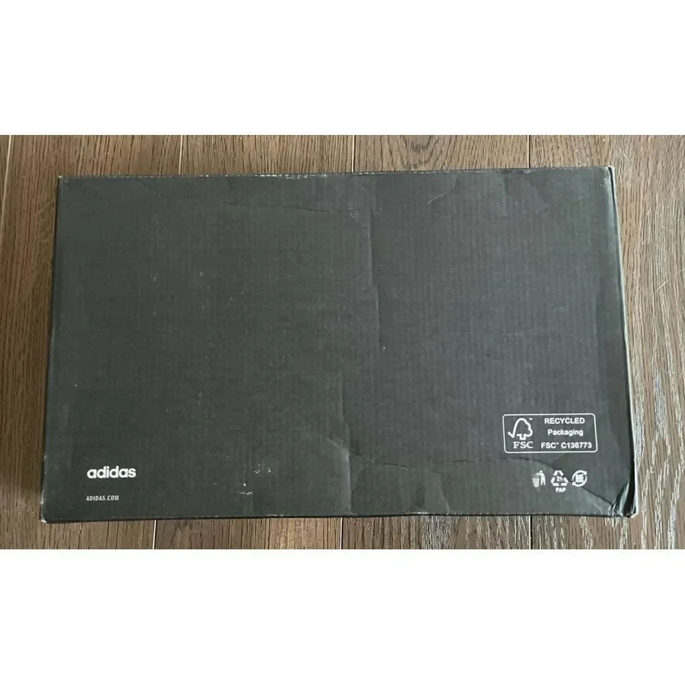 Adidas‎ Predator empty shoe box